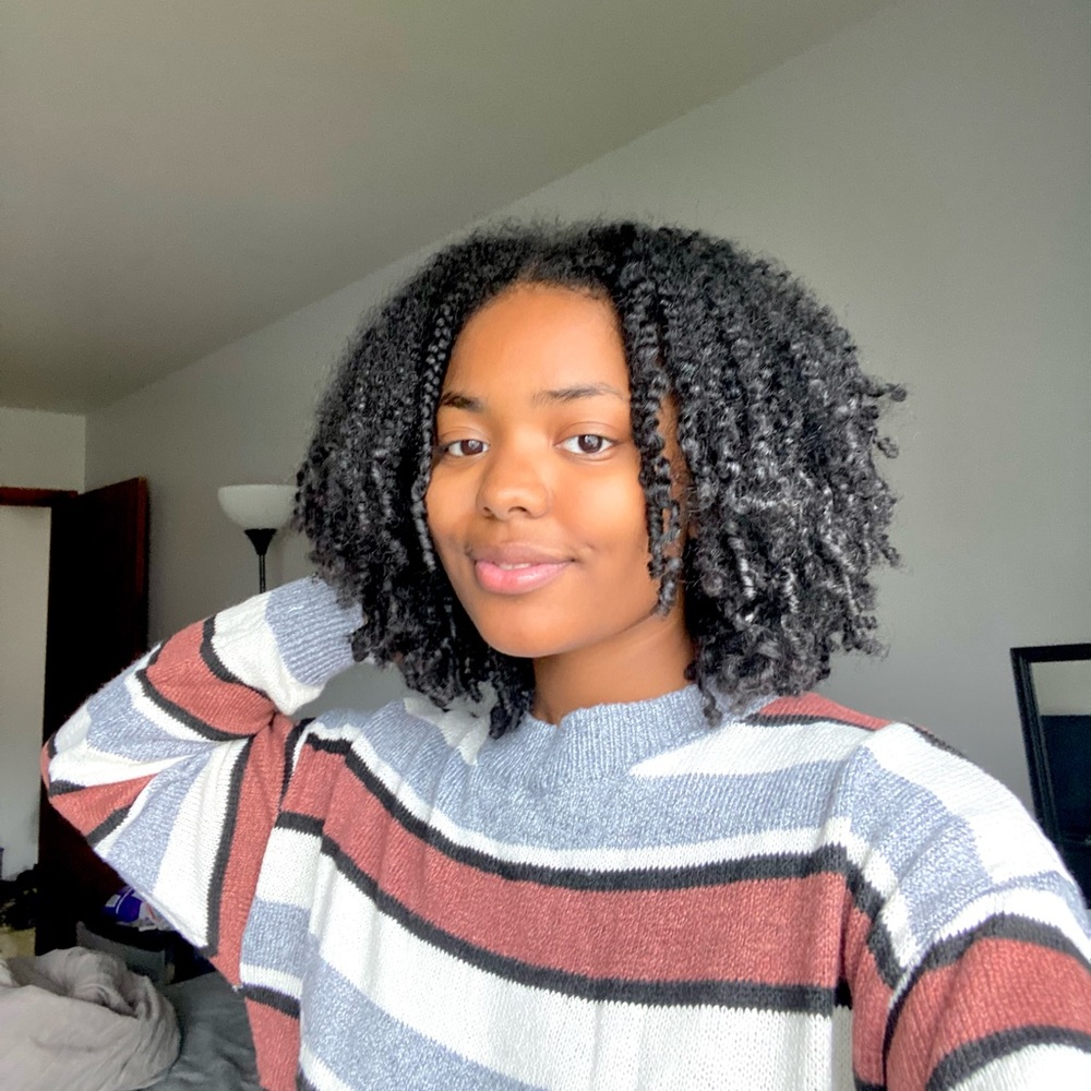 Meet your Posher, Akayla